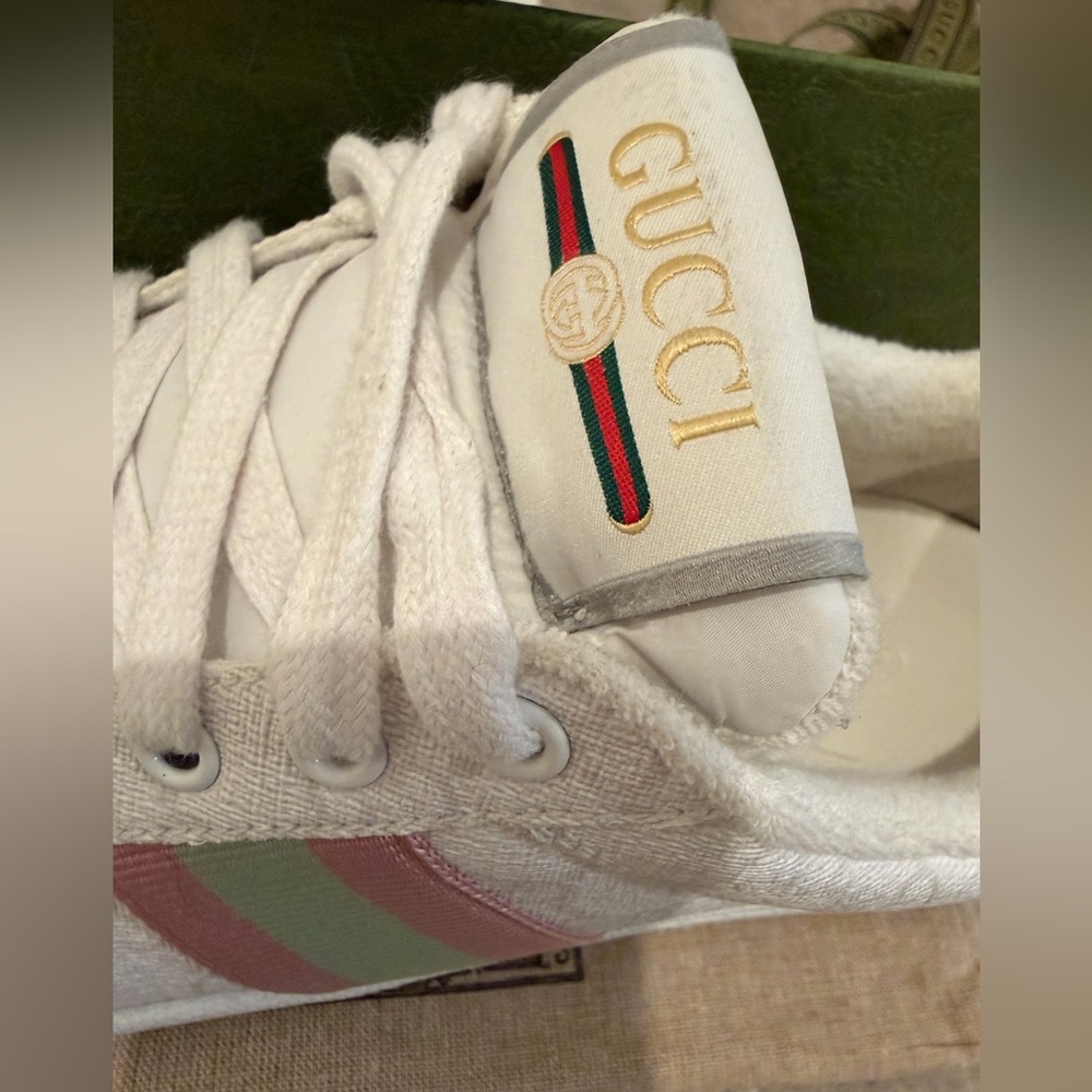 Gucci Sneakers - Picture 5 of 14